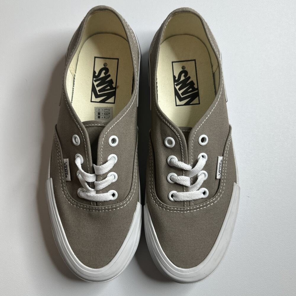 Vans Beige Tan Neutral Lace Up Sneakers Sz Men 6 Women 7.5 NEW READ